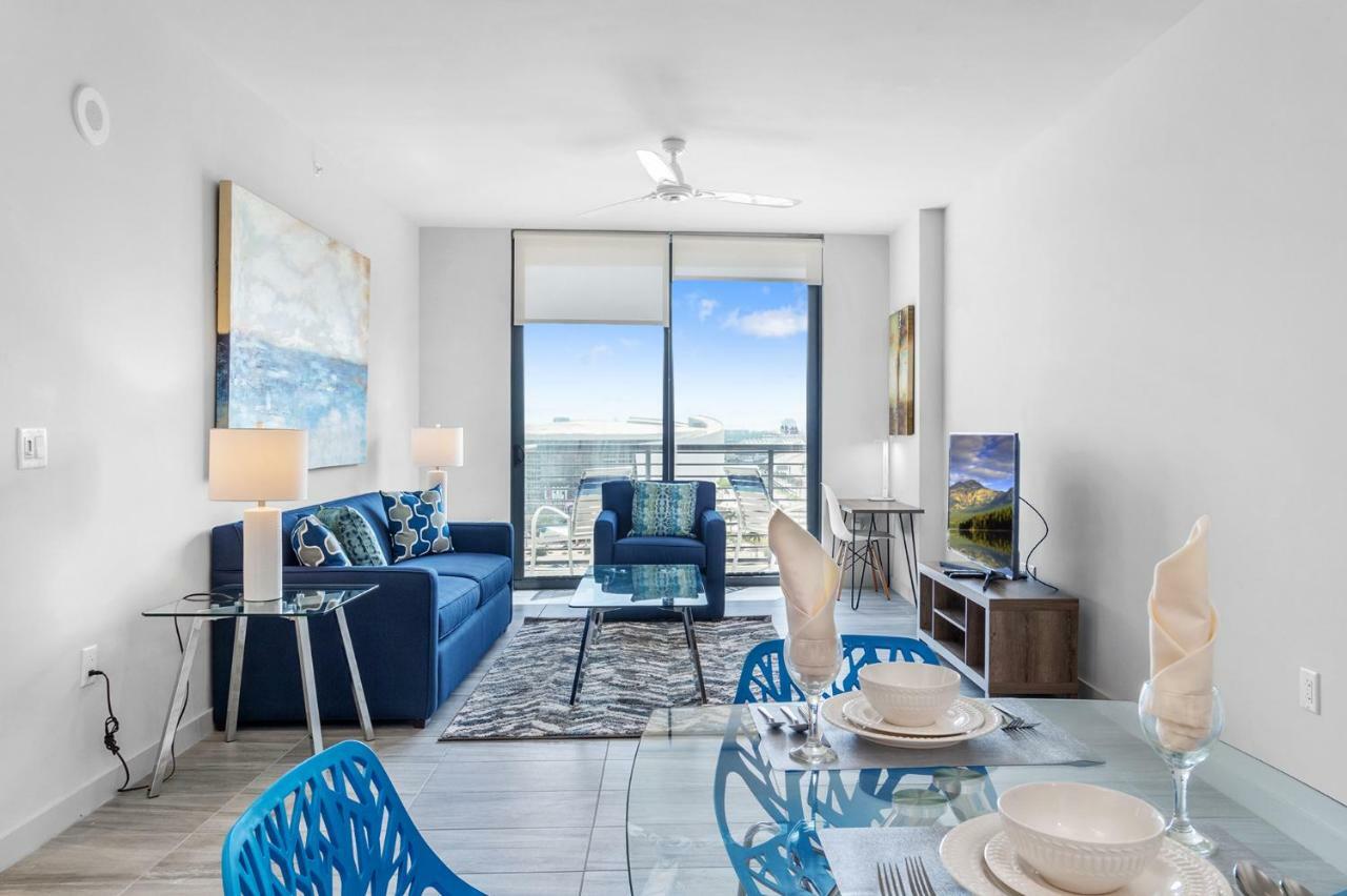 Bluebird Suites Downtown/Brickell Дорал Номер фото