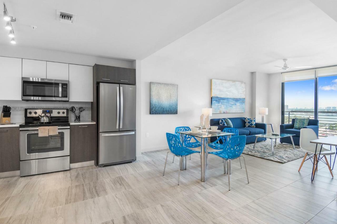 Bluebird Suites Downtown/Brickell Дорал Екстер'єр фото