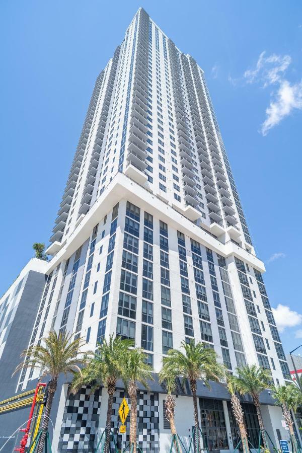 Bluebird Suites Downtown/Brickell Дорал Екстер'єр фото