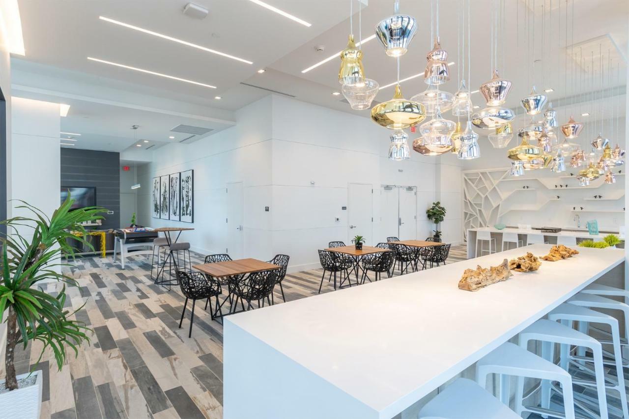 Bluebird Suites Downtown/Brickell Дорал Екстер'єр фото