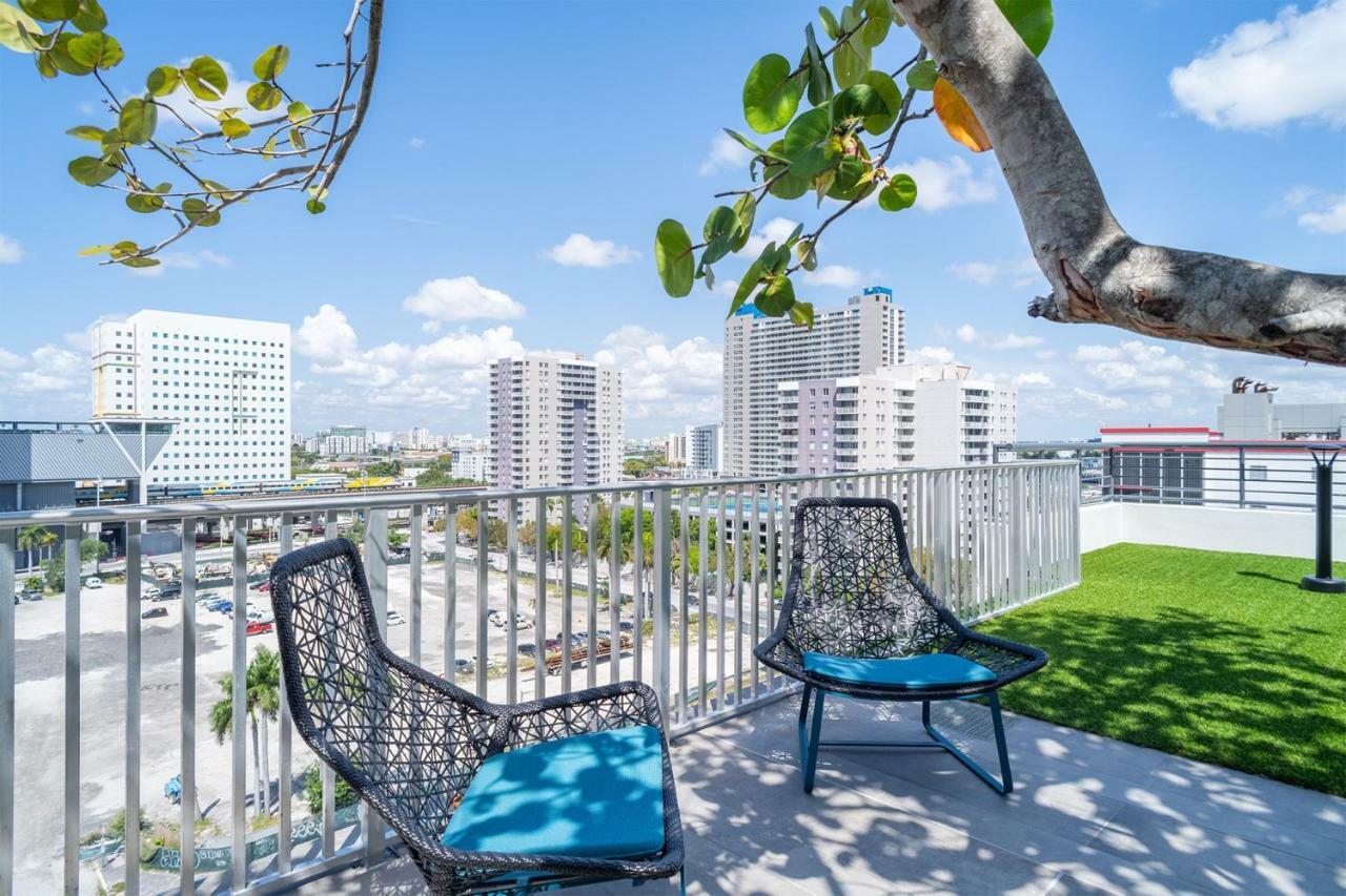 Bluebird Suites Downtown/Brickell Дорал Екстер'єр фото